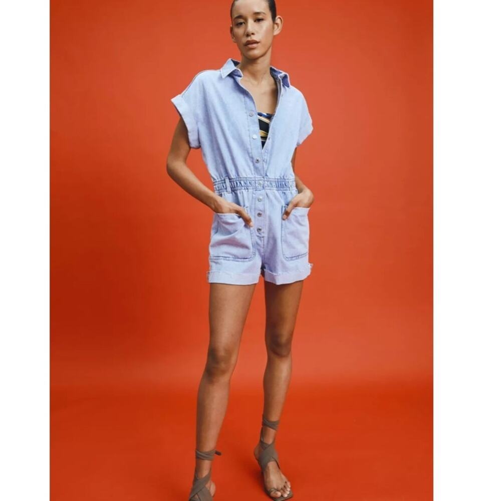 Zara Denim Mini Overalls Romper Raw Hem Snap Closure Cotton Light Wash Summer